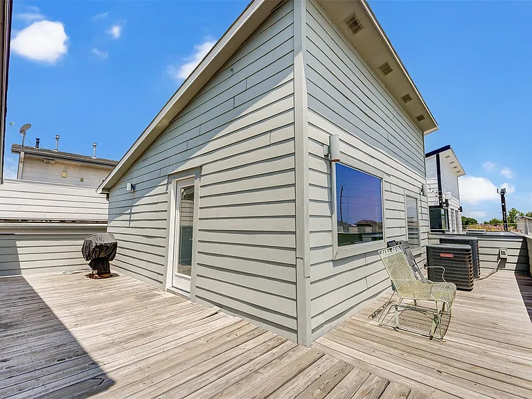 1515 Crockett St — Photo 29