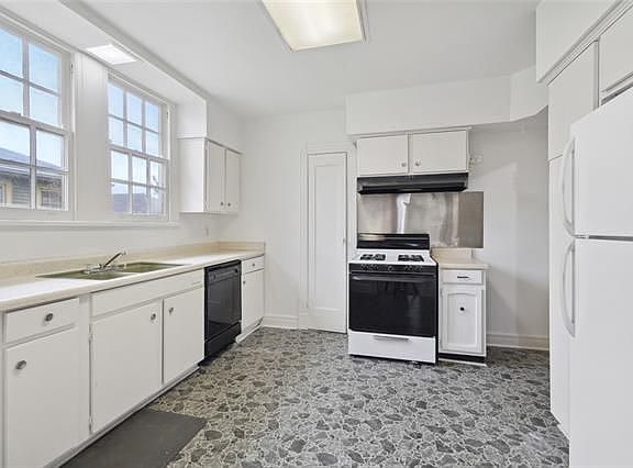 5th image of 3221 Nashville Ave