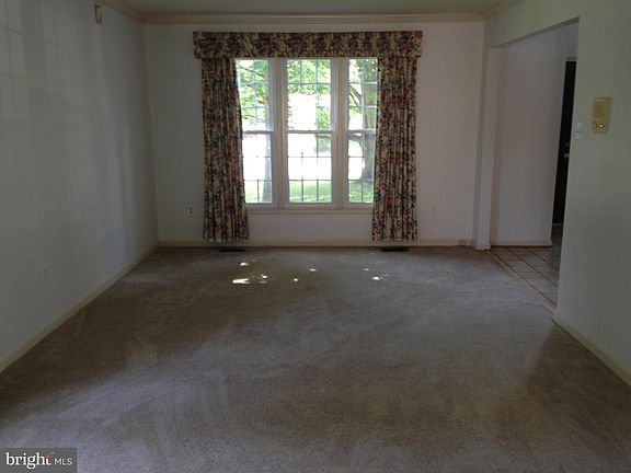 4th image of 12420 Loft Ln