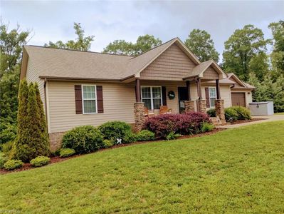 375 Twin Creeks Dr, Stokesdale, NC, 27357