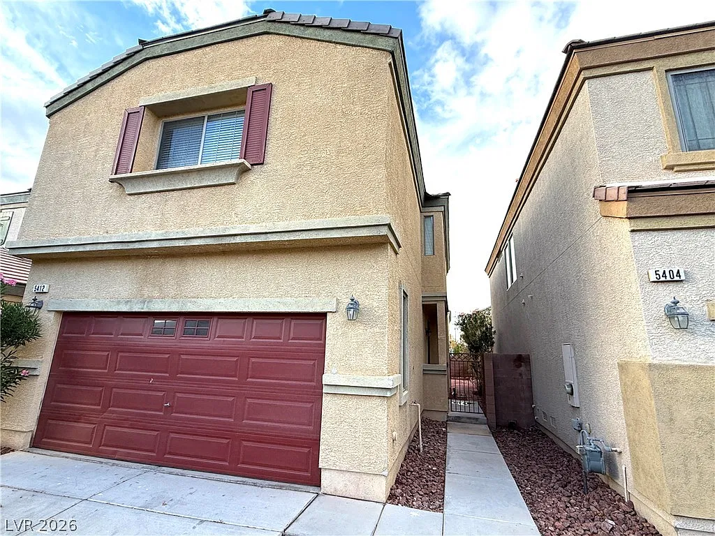 3 bed, 2.5 bath, 1493 sqft, $1,875 — Photo 2