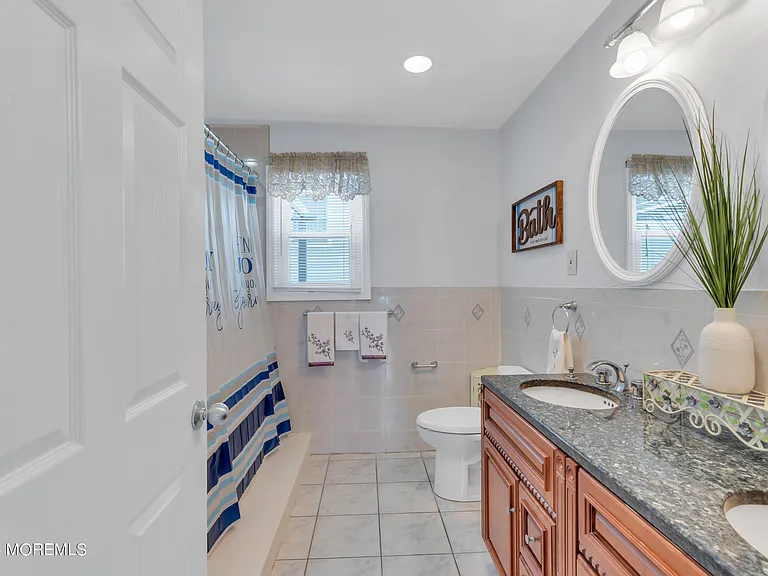 117 Harding Ave — Photo 20