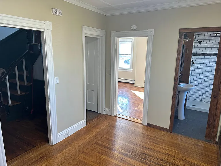 2855 Post Rd #1 — Photo 10