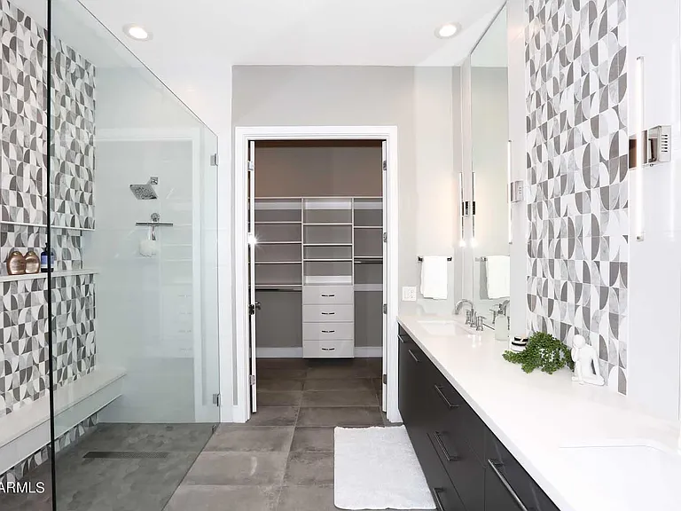 7305 E Del Acero Dr — Photo 47