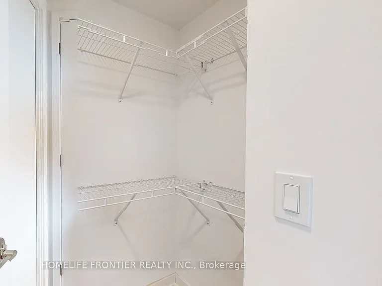 8 Tippett Rd #1406 — Photo 29