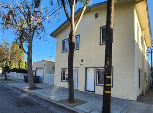 1000 E Burnett St, Signal Hill, CA 90755