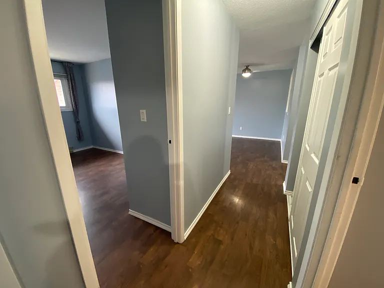 580 Armstrong Rd #407 — Photo 9