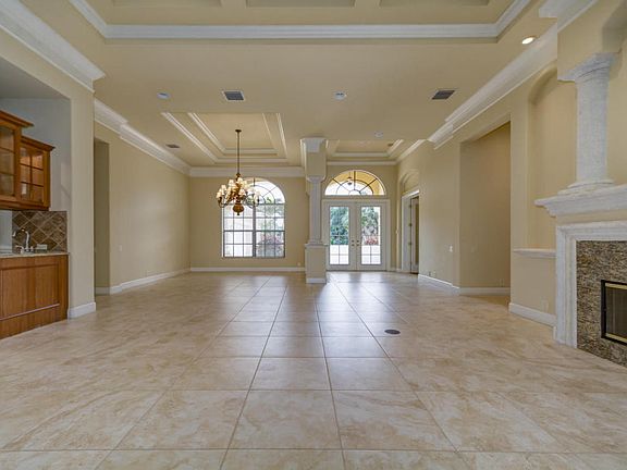 5th image of 1201 SW Estates Pl
