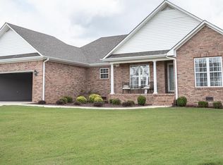 122 McKinney Dr, Tuscumbia, AL 35674