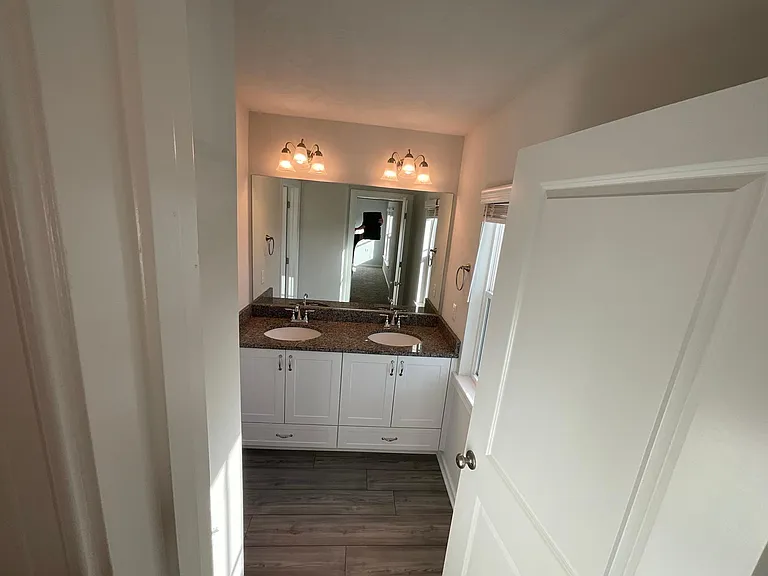 1911 Butternut Dr — Photo 21