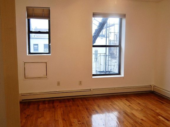 4th image of 226 Sackett St APT 3R