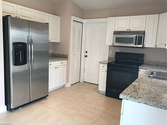 2nd image of 5225 42nd St NE