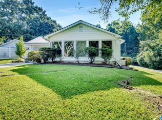 1537 Laurel Ln, Gardendale, AL 35071