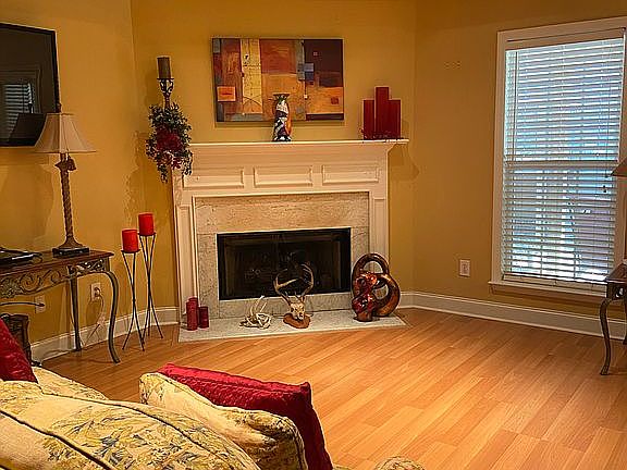 2nd image of 3004 Thornberry Cir