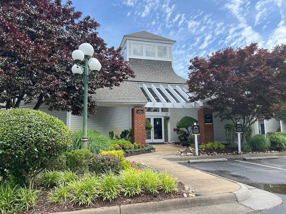 Summer Station Apartments Where Comfort Meets Coastal Living