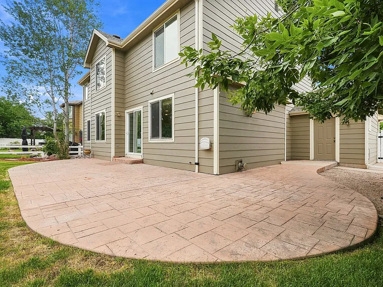 130 Rock Bridge Ct — Photo 25