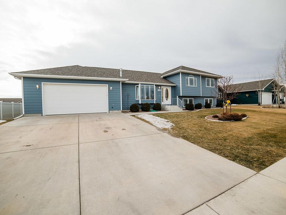 1st image of 316 40th Ave NE