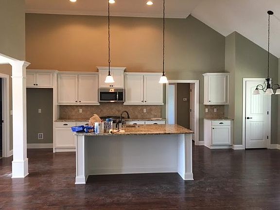 3rd image of 783 Deer Valley Dr #111