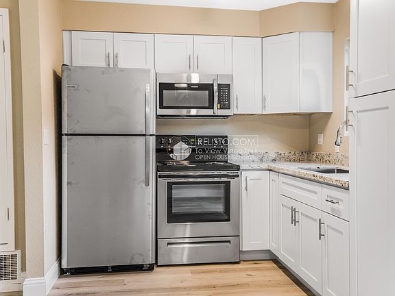 5th image of 3120 Delaware Ave APT 5