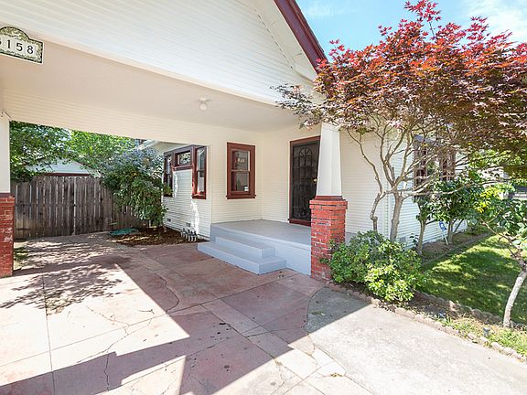 3rd image of 3158 North St