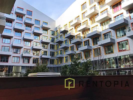 Rented by The KCI Group | media 27