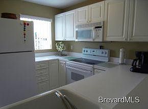 3rd image of 442 Seaport Blvd
