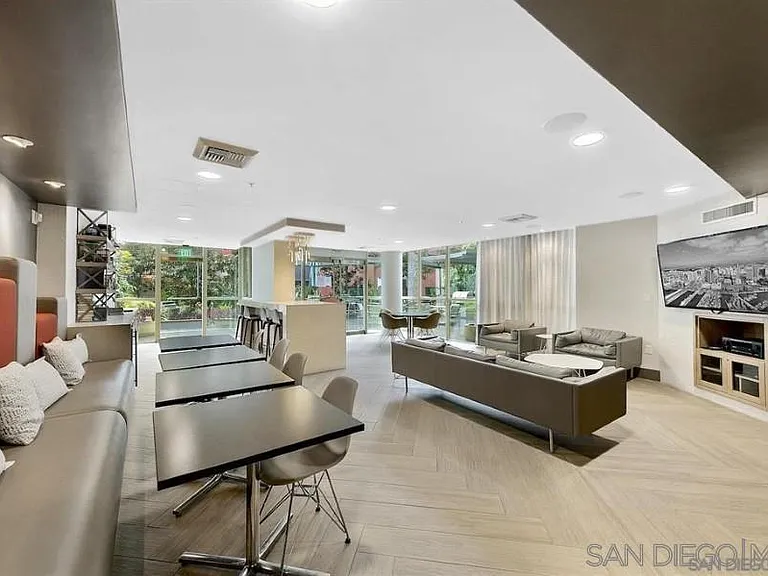 1240 India St #517 — Photo 30