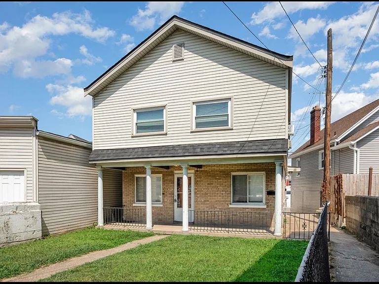 117.5 Adela Ave #3 — Photo 9