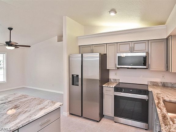 2nd image of 1139 SE 19th Ln