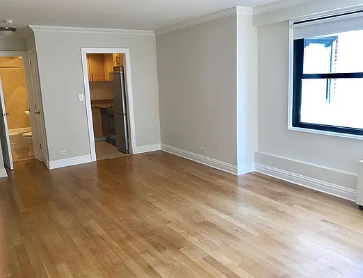 Rented by Stonehenge NYC LLC | media 3