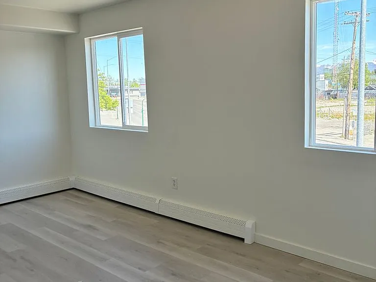 3200 Spenard Rd — Photo 15