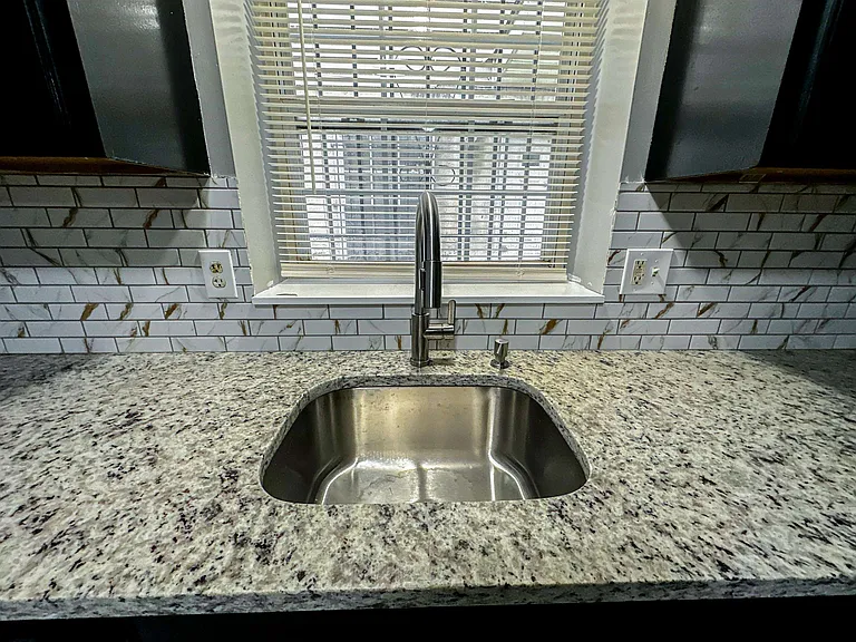 280 Jelliff Ave #1 — Photo 14