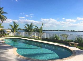 18262 NW 15th Ct, Pembroke Pines, FL 33029