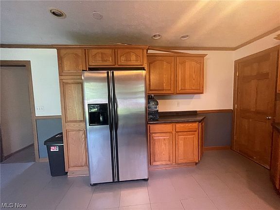 4th image of 287 Locust Dr