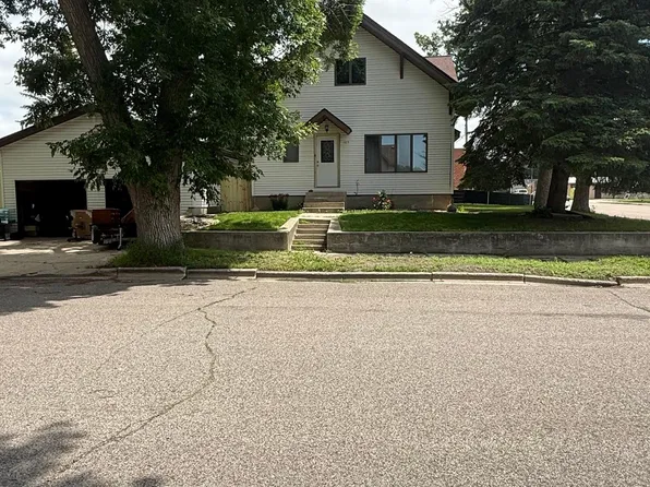 109 3rd Ave N, Brownton, MN 55312
