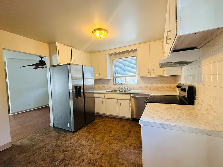 7616 Turner Dr — Photo 3