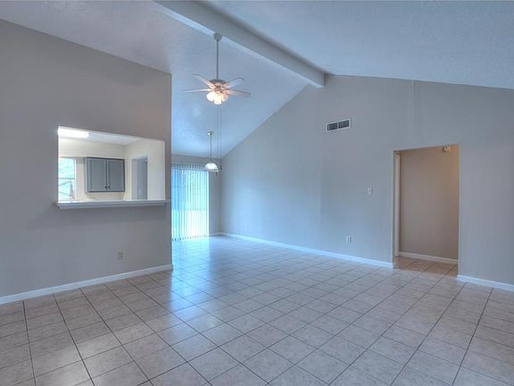 3rd image of 2722 N Brompton Dr