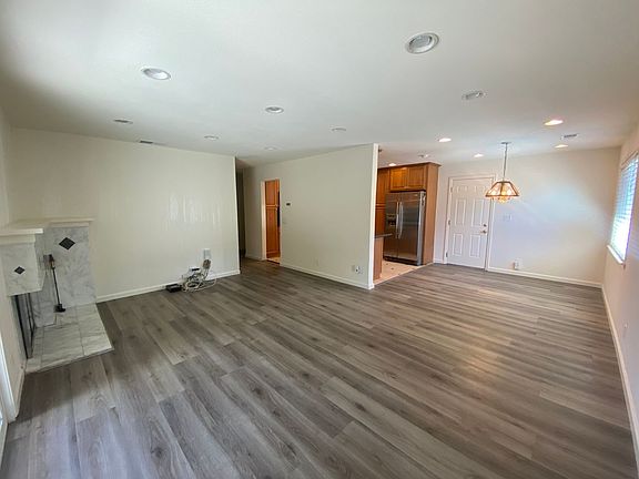 5th image of 10815 Brookwell Dr