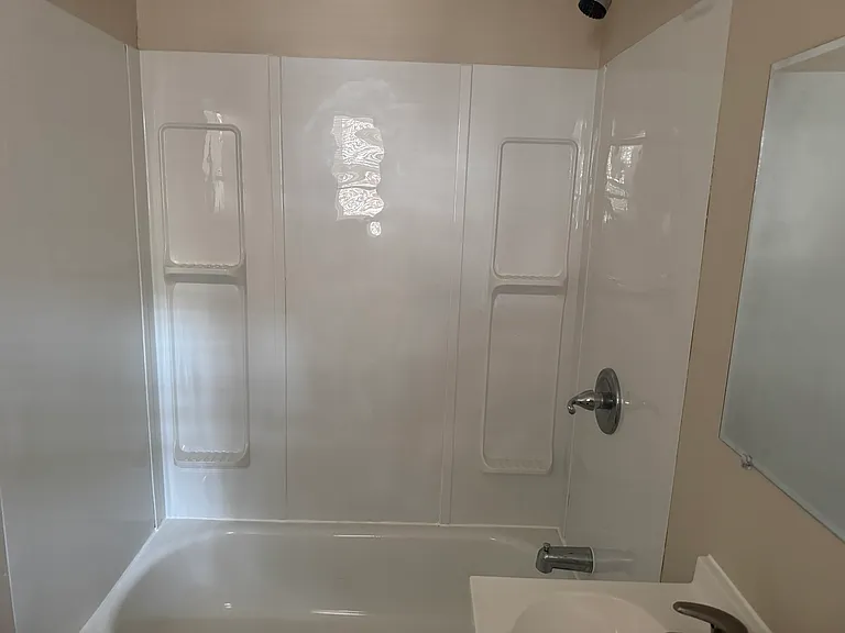 45 Charlotte St #2W — Photo 1