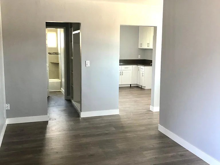 919 S Prairie Ave — Photo 14