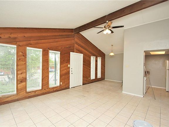 5th image of 1914 Valley Hill Cir #B