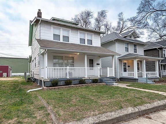5th image of 706 Charles St