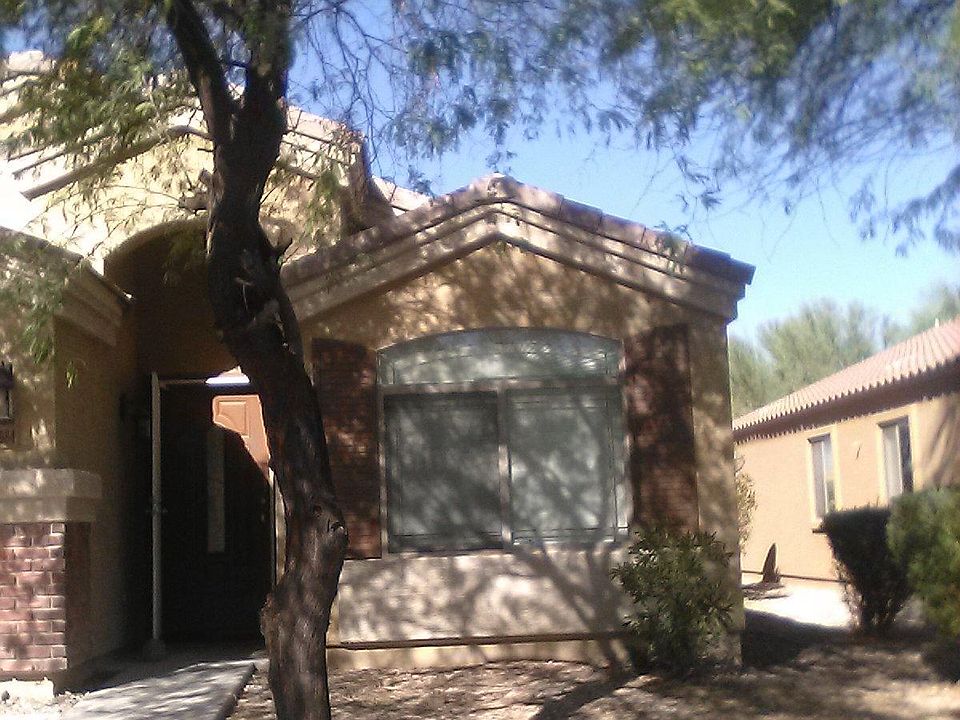 1st image of 23984 W Grove St