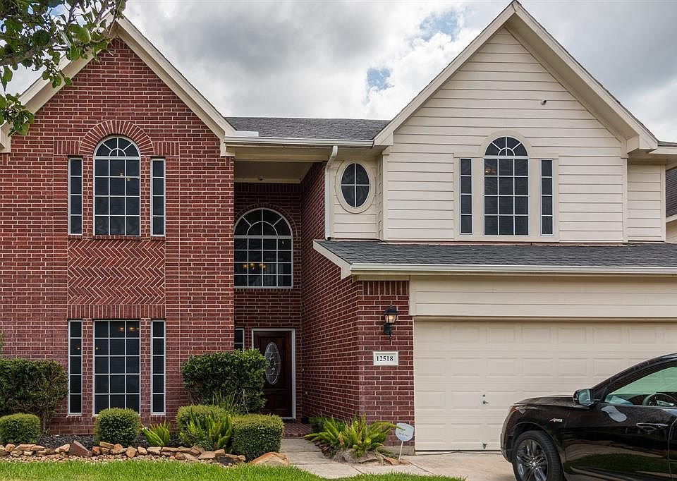 1st image of 12518 Ravens Chase Ln