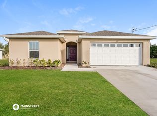 2131 NE 34th Ln, Cape Coral, FL 33909