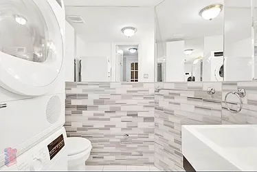 Rented by Century 21 Premier 