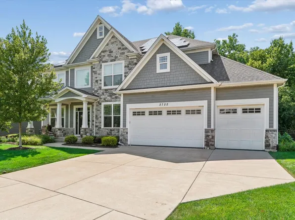 2722 Trojak Ln, Aurora, IL 60502