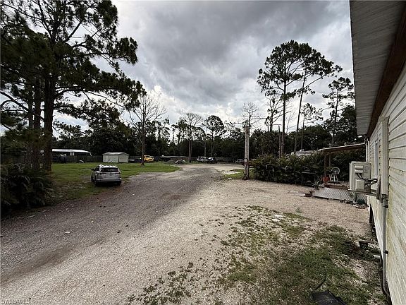 5th image of 8219 Bartholomew DR