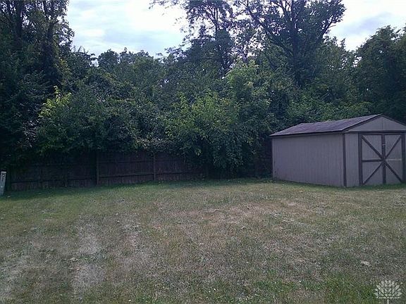 4th image of 2231 Wienburg Dr