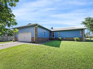 302 E Date St, Russellville, AR 72802